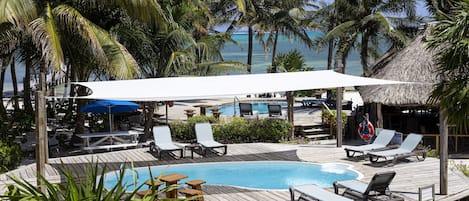 2 outdoor pools, sun loungers