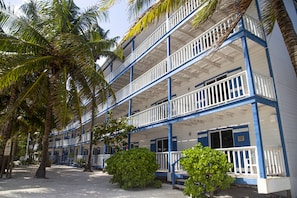 Exterior detail - Caribbean Villas Hotel (San Pedro)