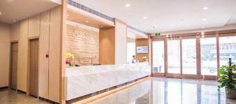 Metropolo Hangzhou Westlake Cultural Square