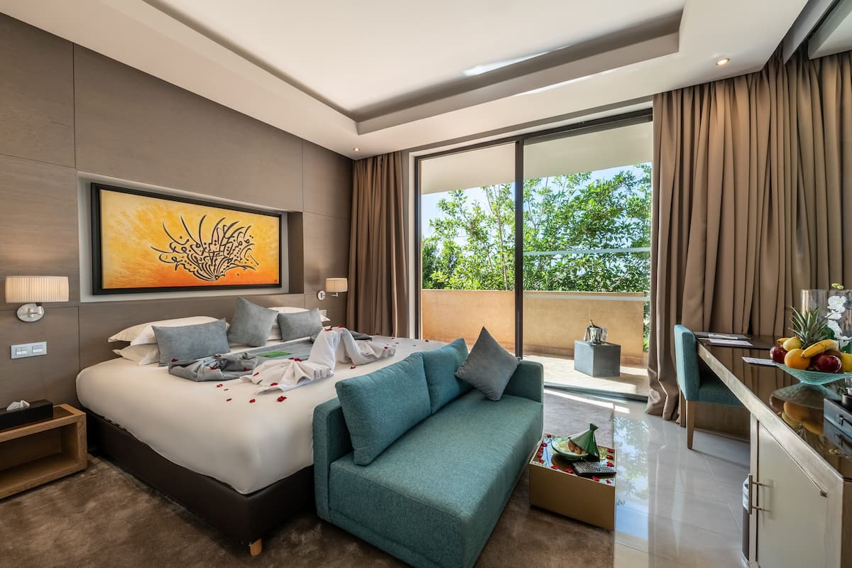 privilege room with private terrasse | 1 bedroom, egyptian cotton sheets, premium bedding, down duvets