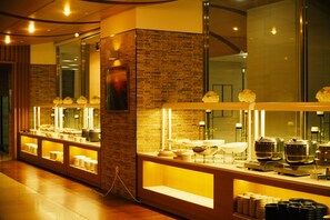 10 restaurants servant le petit déjeuner