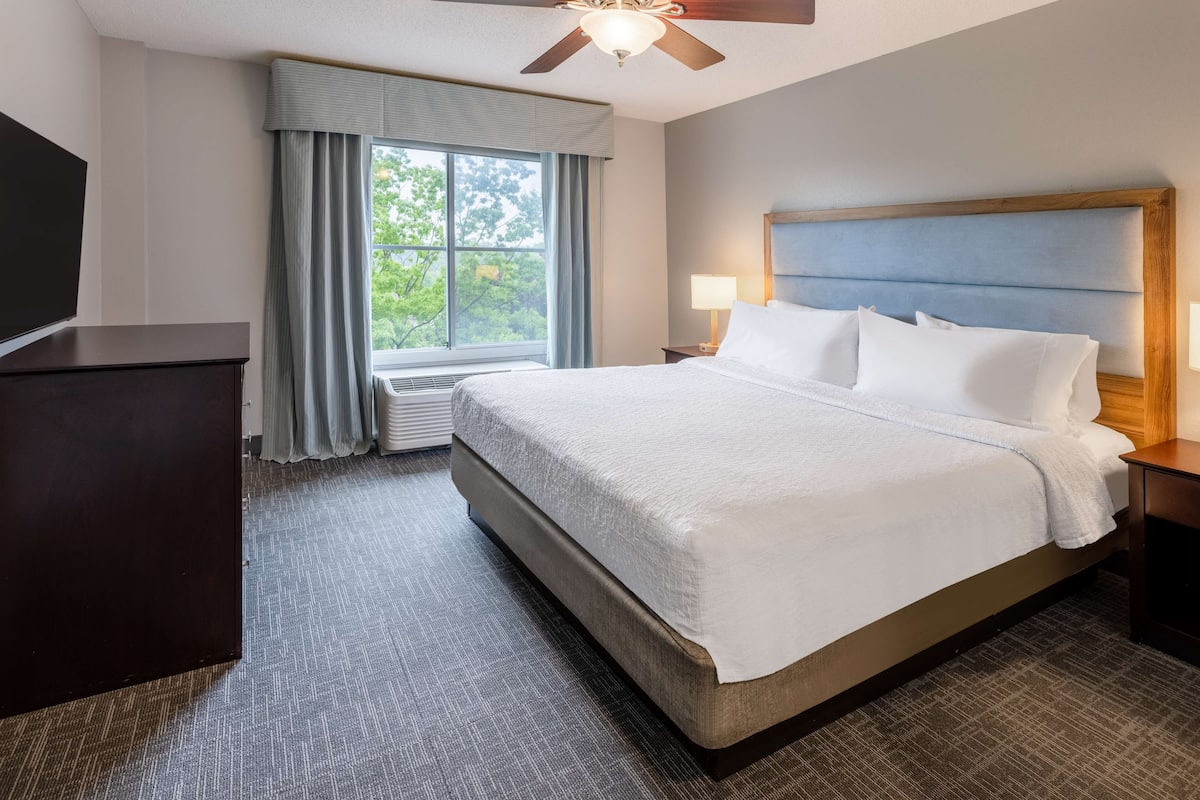 King, Suite, 1 Bedroom