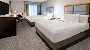 Premium bedding, in-room safe, desk, blackout drapes