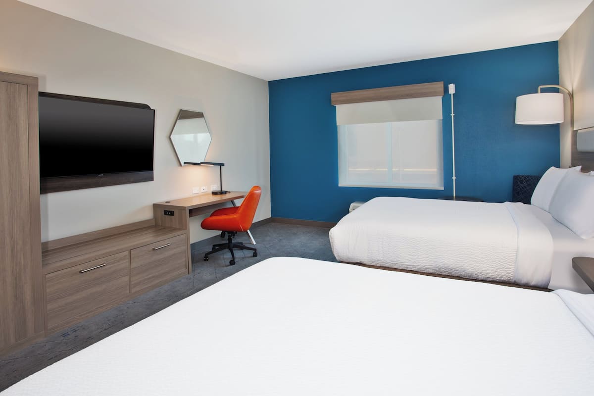 Standard Room, 2 Queen Beds, Accessible (Communications, Mobility, Access Tub)