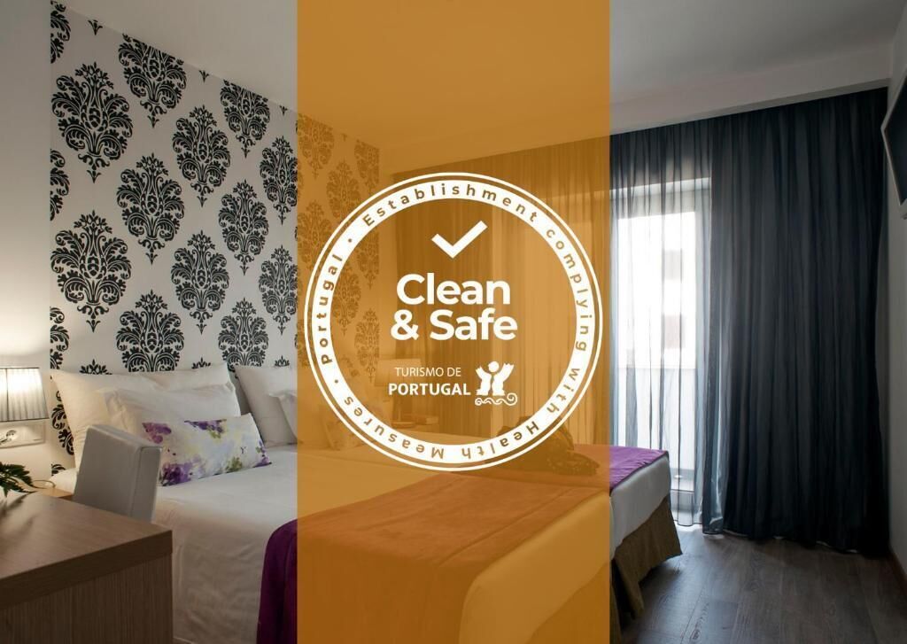 down duvets, minibar, desk, blackout curtains