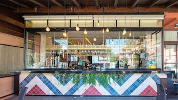 Snack bar