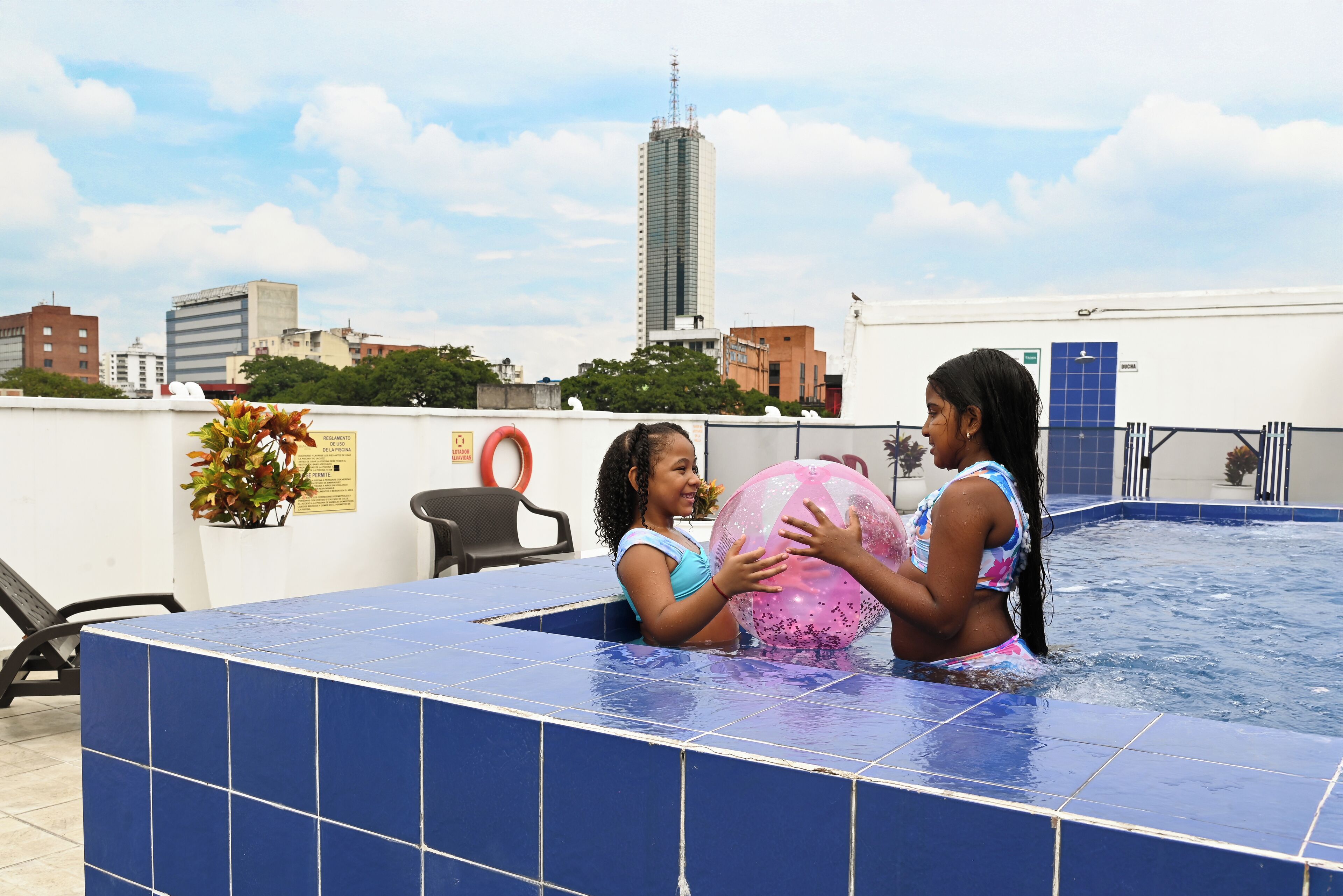 Foto - TAMA Hotel Granada Real Cali