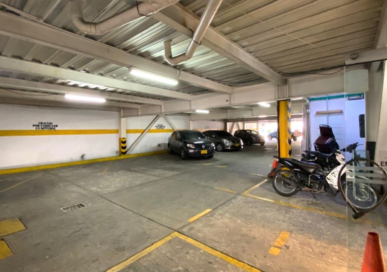 Foto - TAMA Hotel Granada Real Cali