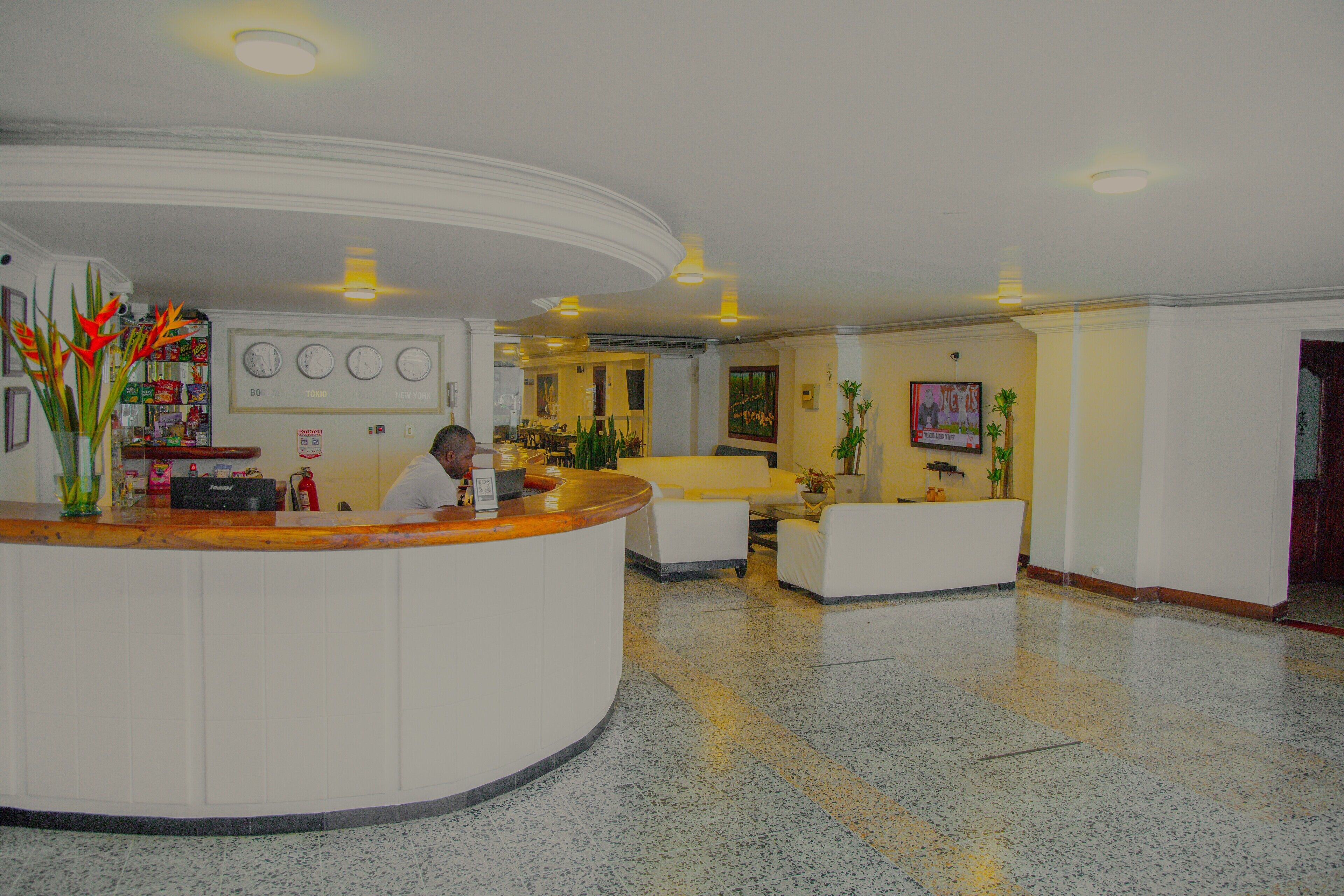 Foto - TAMA Hotel Granada Real Cali