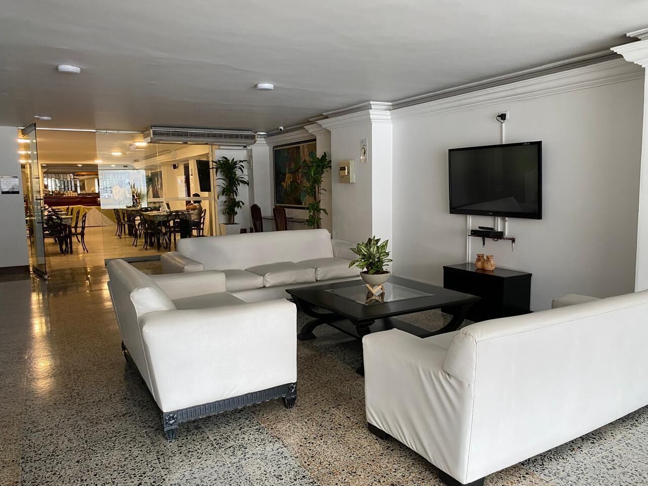 Foto - TAMA Hotel Granada Real Cali