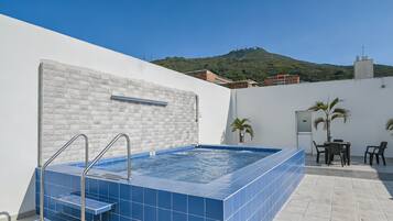 Idromassaggio all'aperto