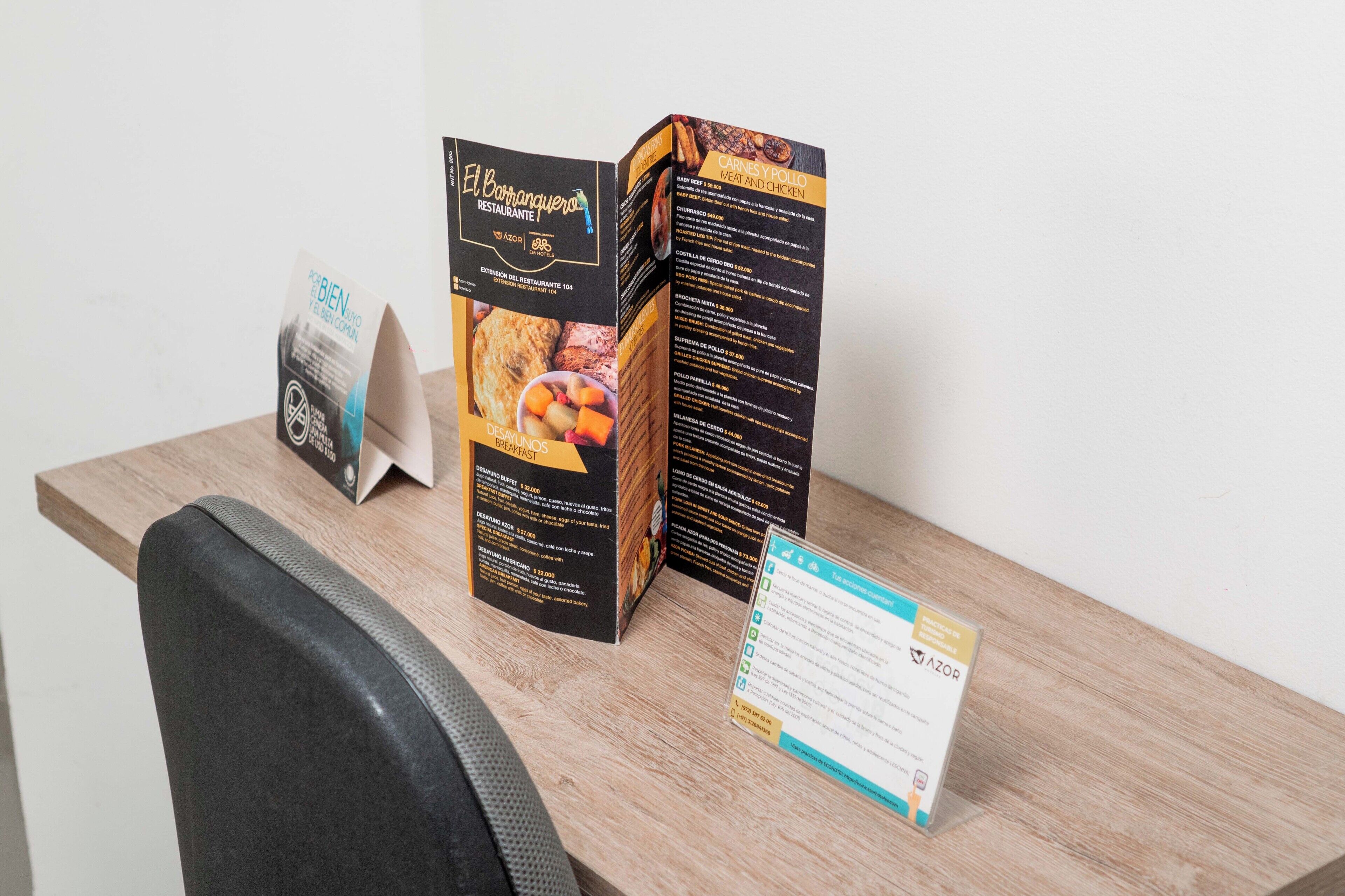 standard deluxe | 1 bedroom, minibar, in-room safe, desk