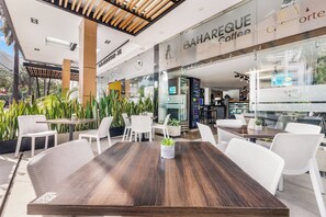 Praça de alimentação