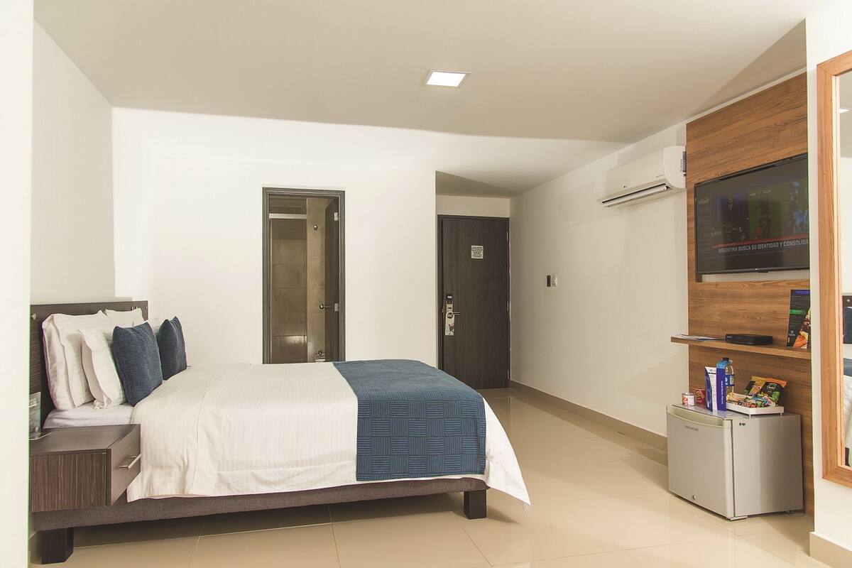 Minibar, coffre-fort, bureau, rideaux dâobscurcissement