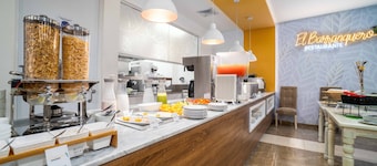 Azor Hotel Cali Versalles