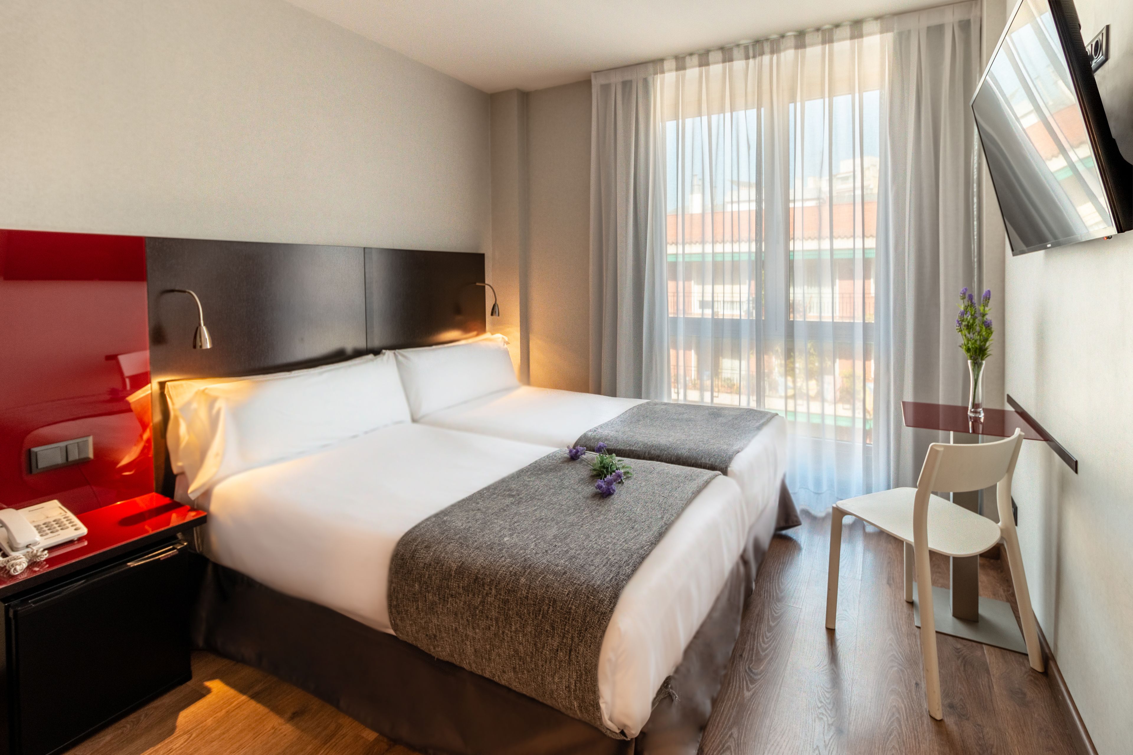 twin room, 2 single beds | minibar, in-room safe, desk, blackout curtains