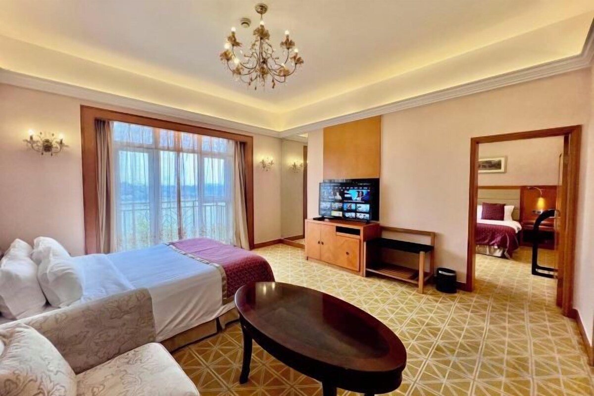 Family 3-bed Room