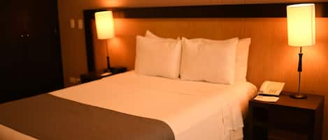 1 bedroom, minibar, in-room safe, desk