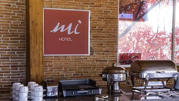 Petit déjeuner buffet compris tous les jours