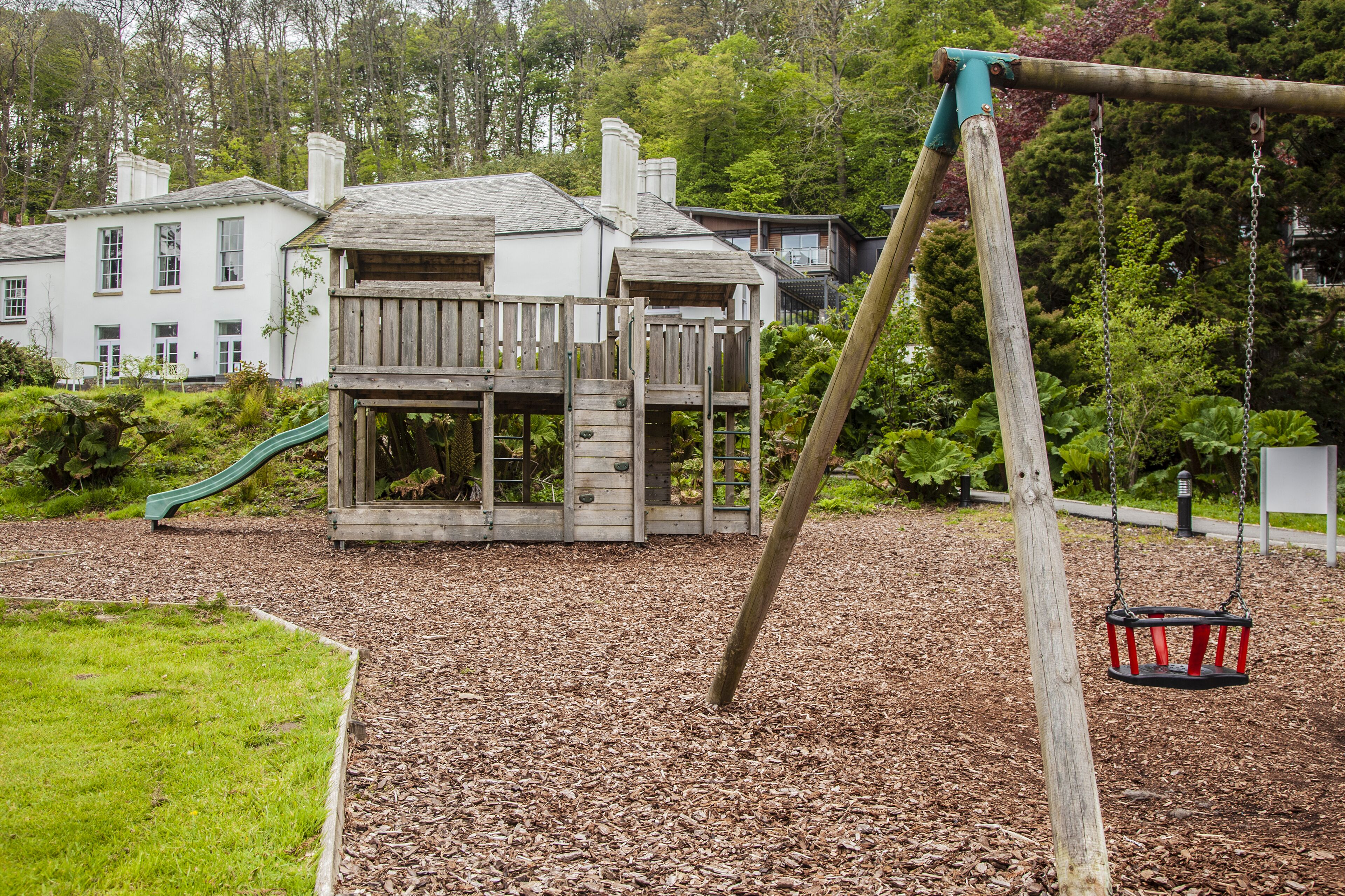 children’s play area – outdoor