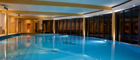 Sauna, Dampfbad, Körperbehandlungen, Aromatherapie, Körperpeelings