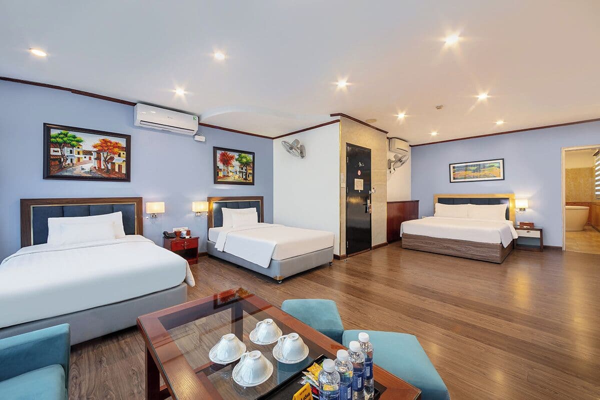 Executive-huone | Minibaari, tallelokero huoneessa, pimennysverhot, silitysrauta/-lauta