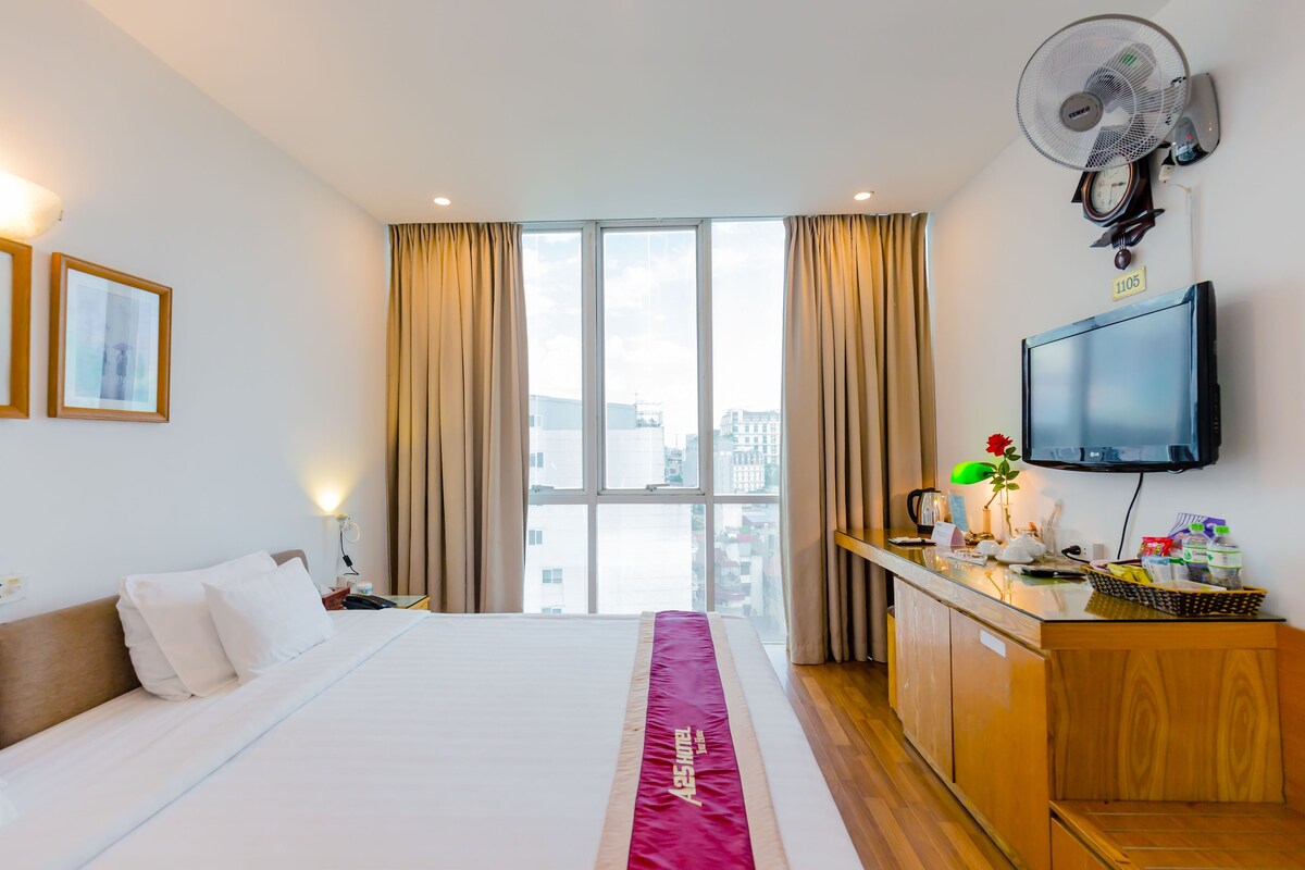Een minibar, een kluis op de kamer, verduisterende gordijnen