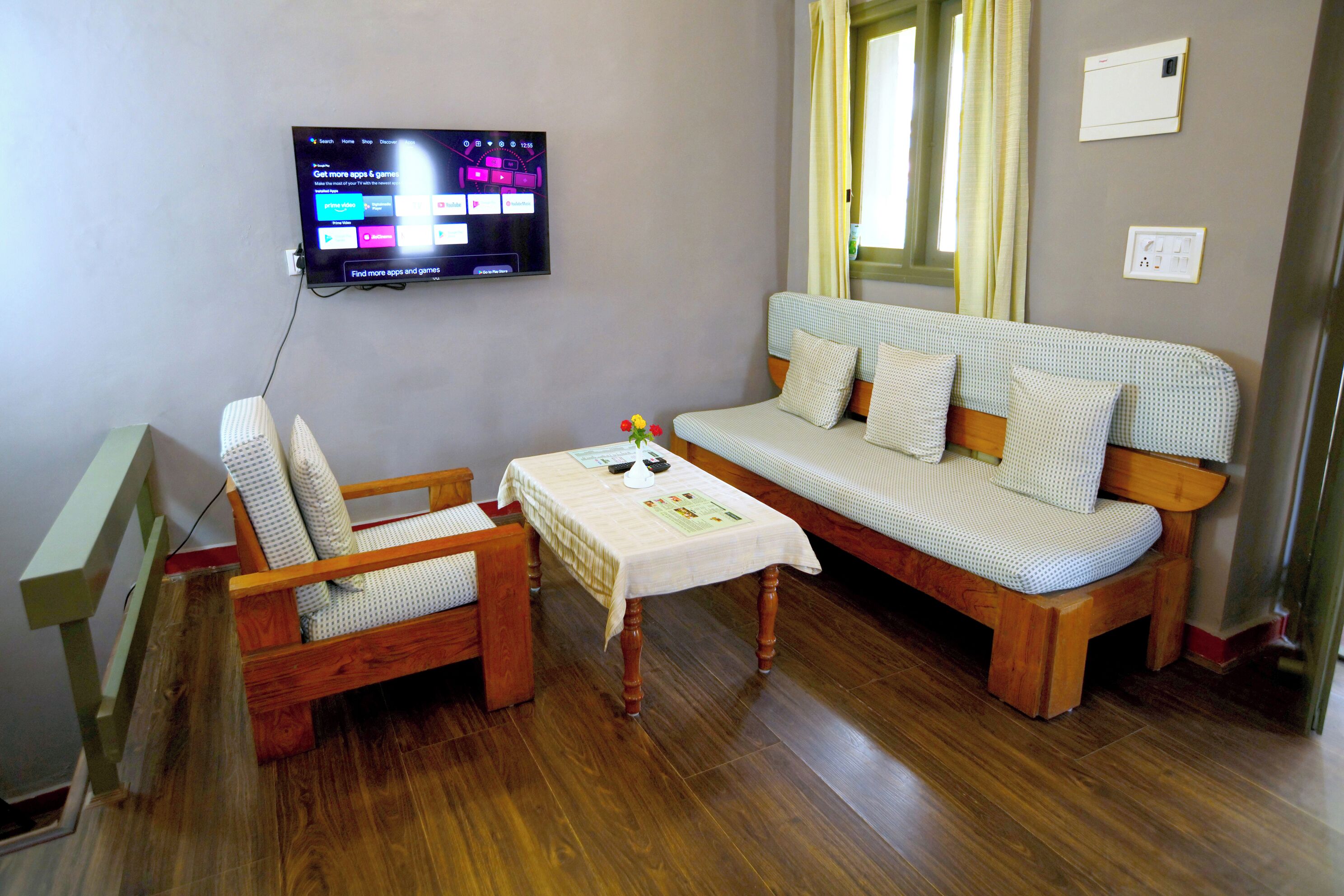 1 bedroom, premium bedding, minibar, in-room safe