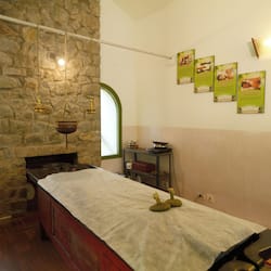 Trattamenti per il corpo, trattamenti ayurvedici, 3 sale per trattamenti