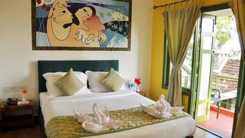 Standard Cottage, 1 Bedroom, Fireplace, Garden Area | 1 bedroom, premium bedding, minibar, in-room safe