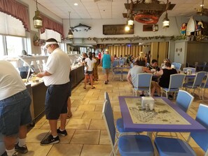Restaurant - Beach Terrace Motor Inn (Wildwood)