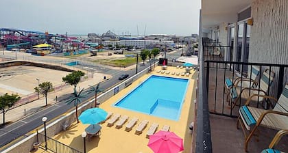 Beach Terrace Motor Inn