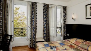 Room - Amiot (Paris)