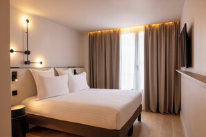 Coffres-forts dans les chambres, bureau, chambres insonorisées