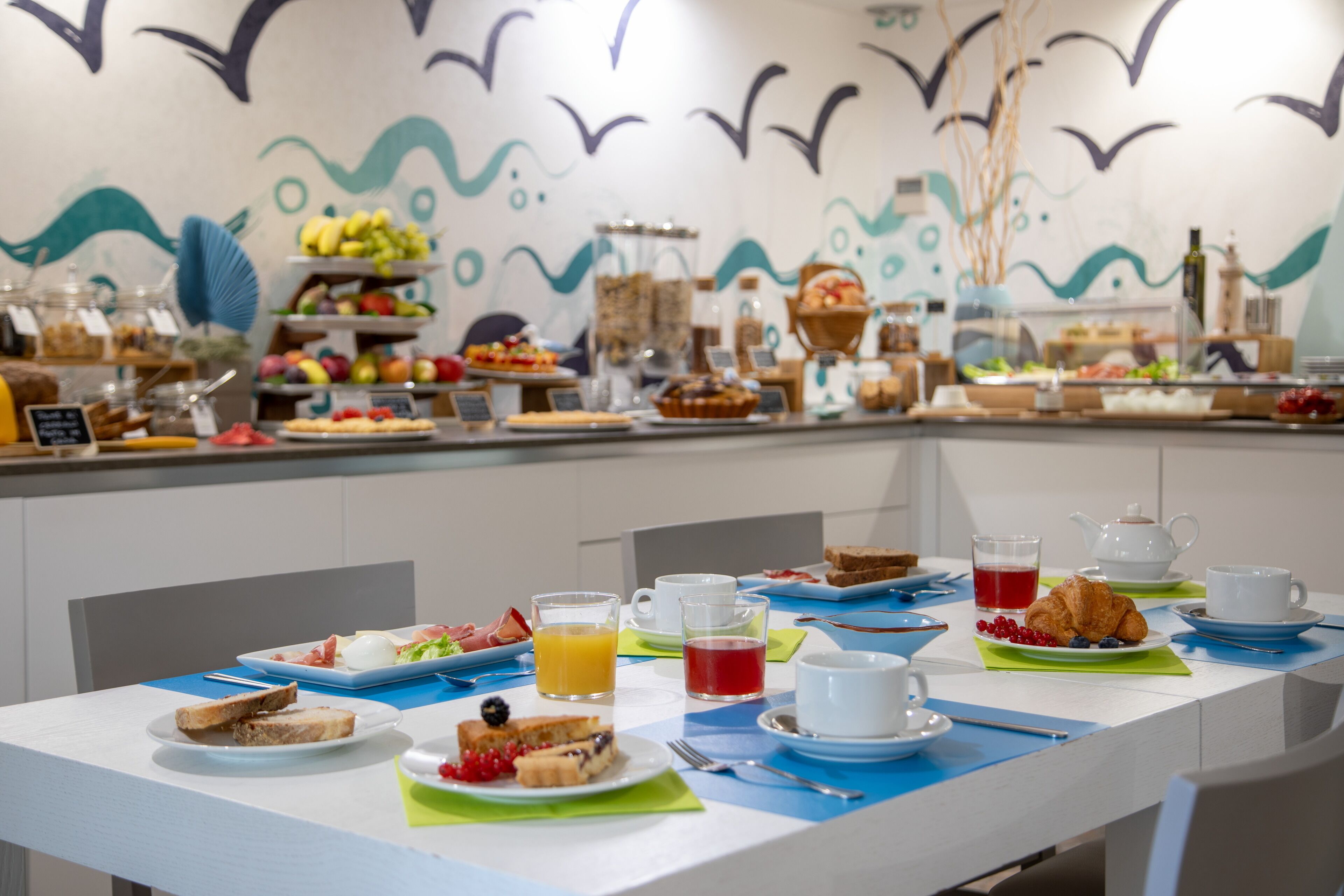 Tägliches inbegriffenes Frühstücksbuffet