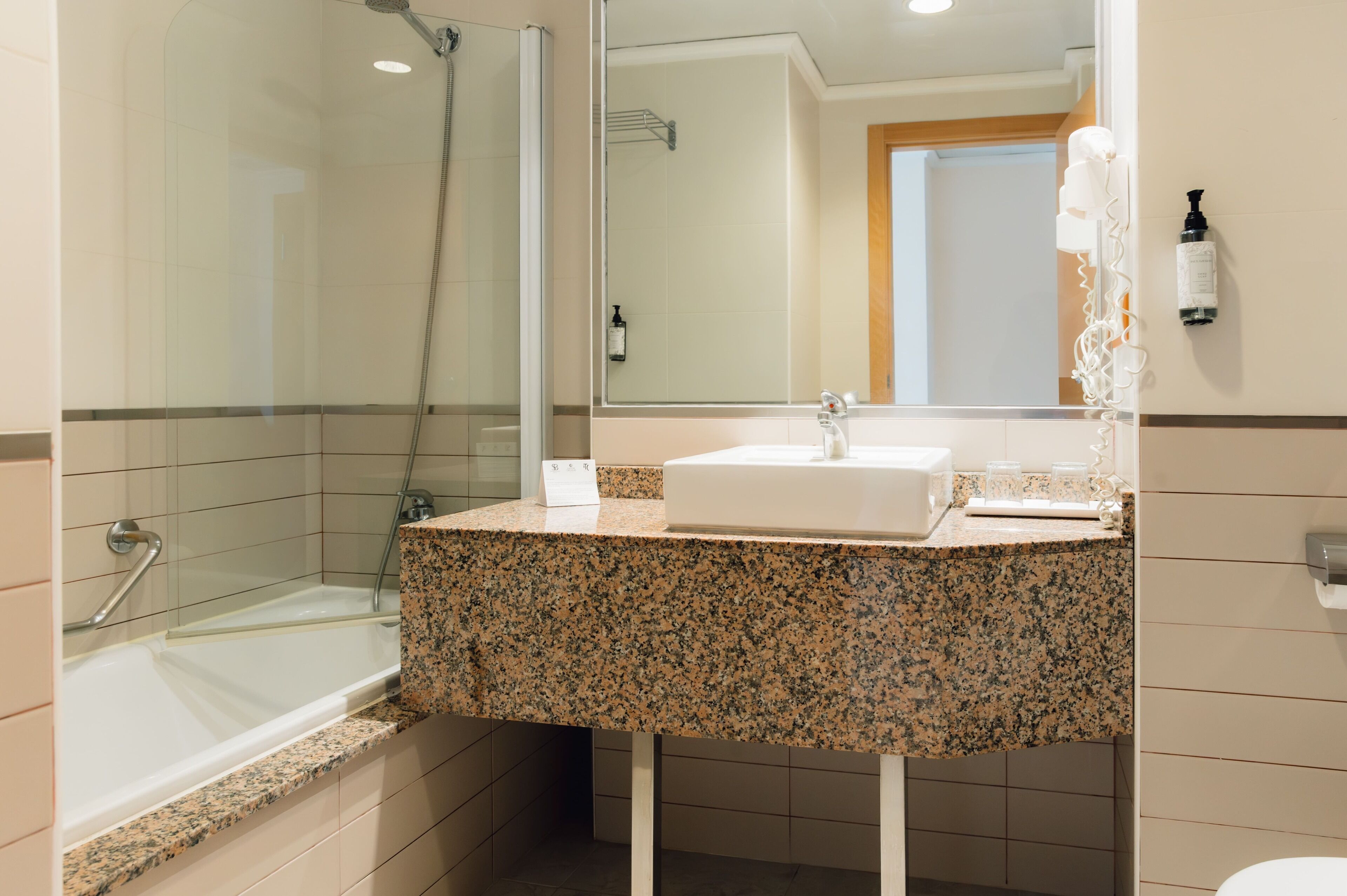 Photo - Hotel Atlantic by Hoteles Centric