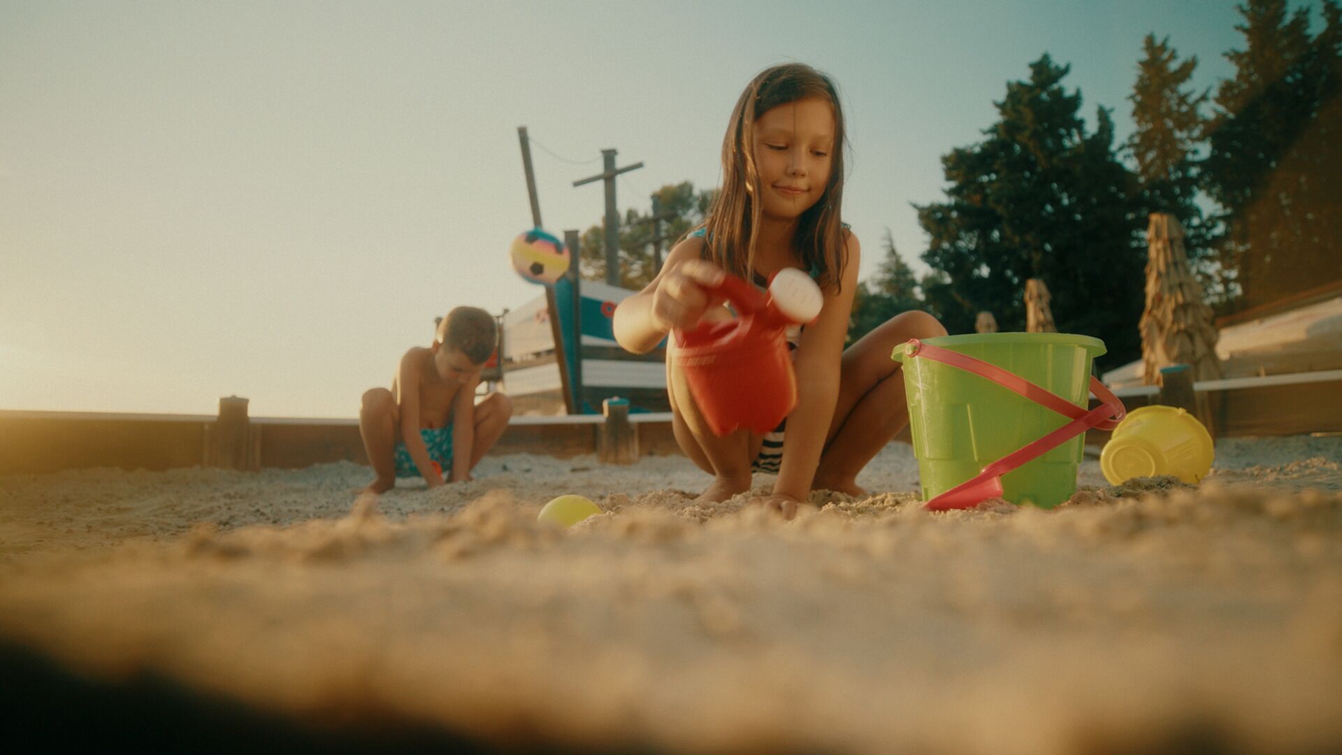 children’s play area – outdoor