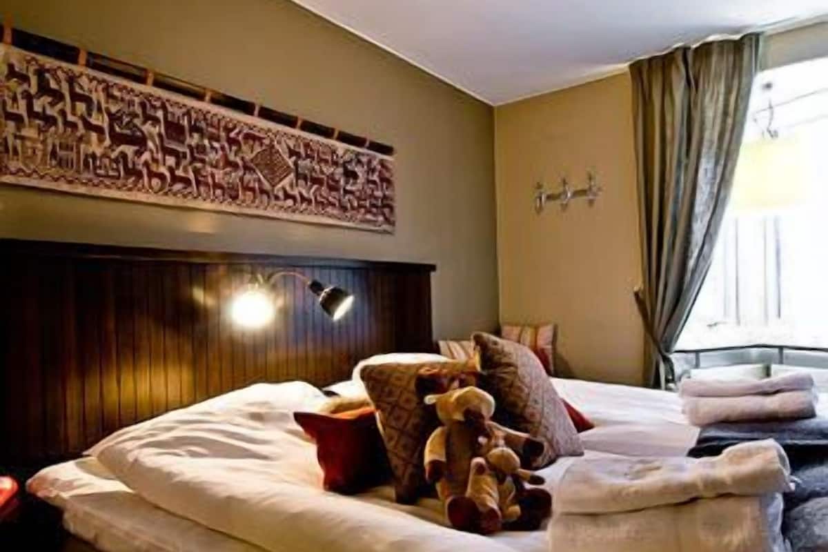 Standard Double Room | Individually decorated, individually furnished, free WiFi, bed sheets