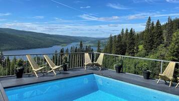 Außenpool (je nach Saison geöffnet)