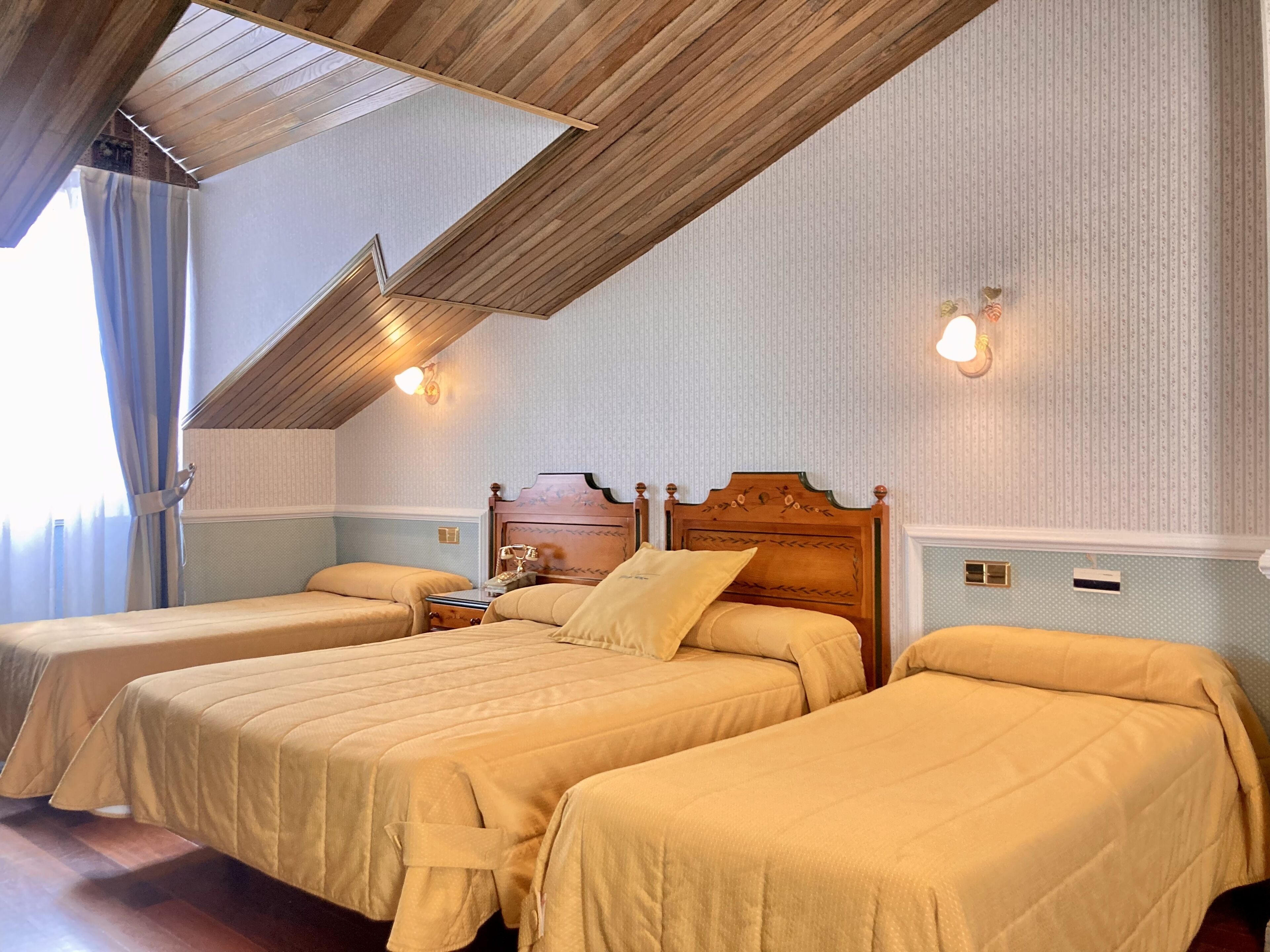 quadruple room | in-room safe, desk, soundproofing, iron/ironing board