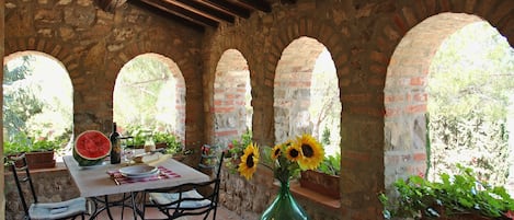 Leilighet – superior, 3 soverom, balkong, hageområde | Terrasse/patio