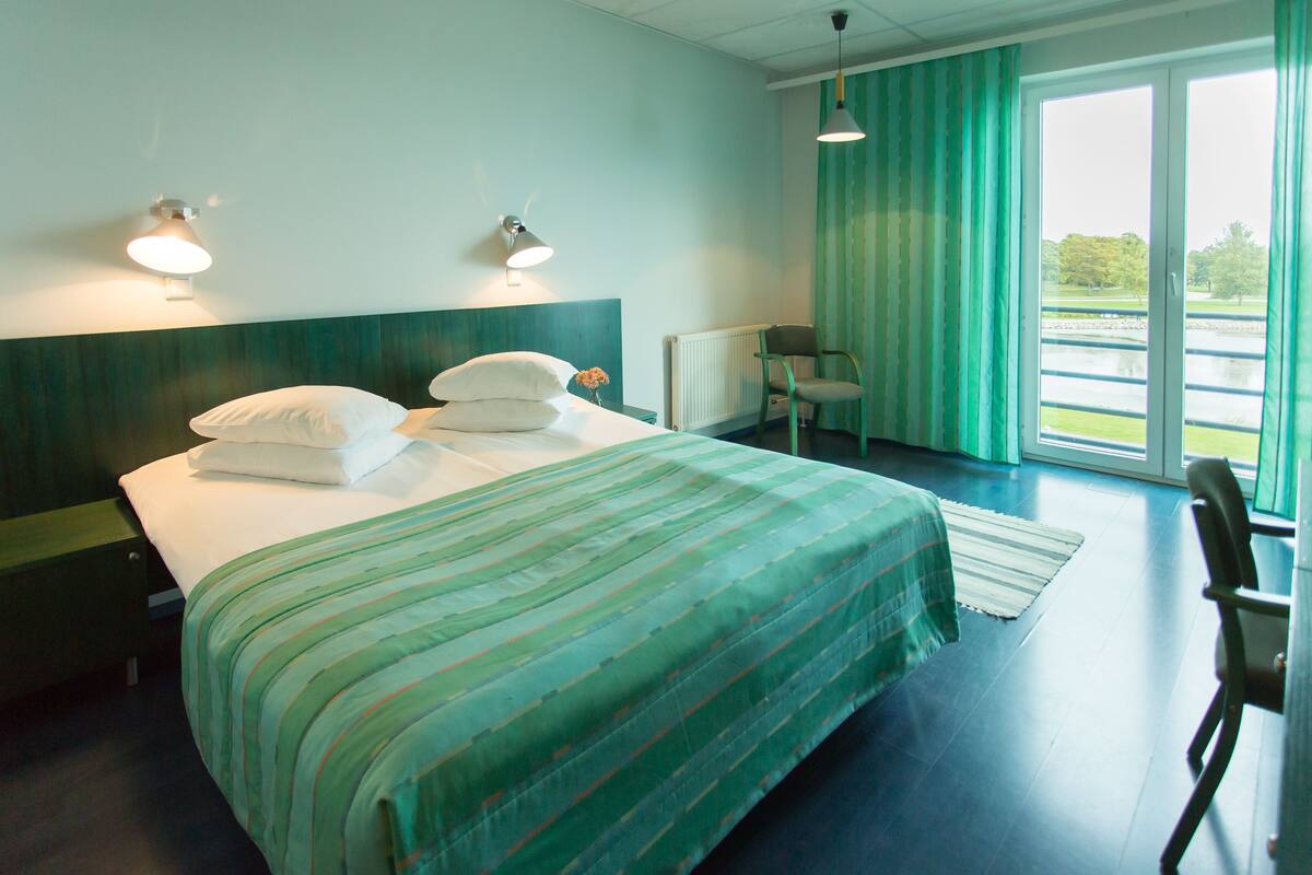Chambre Standard avec lits jumeaux, vue sur la mer | Bureau, lit de bébé (supplément), accès au Wi-Fi (inclus)