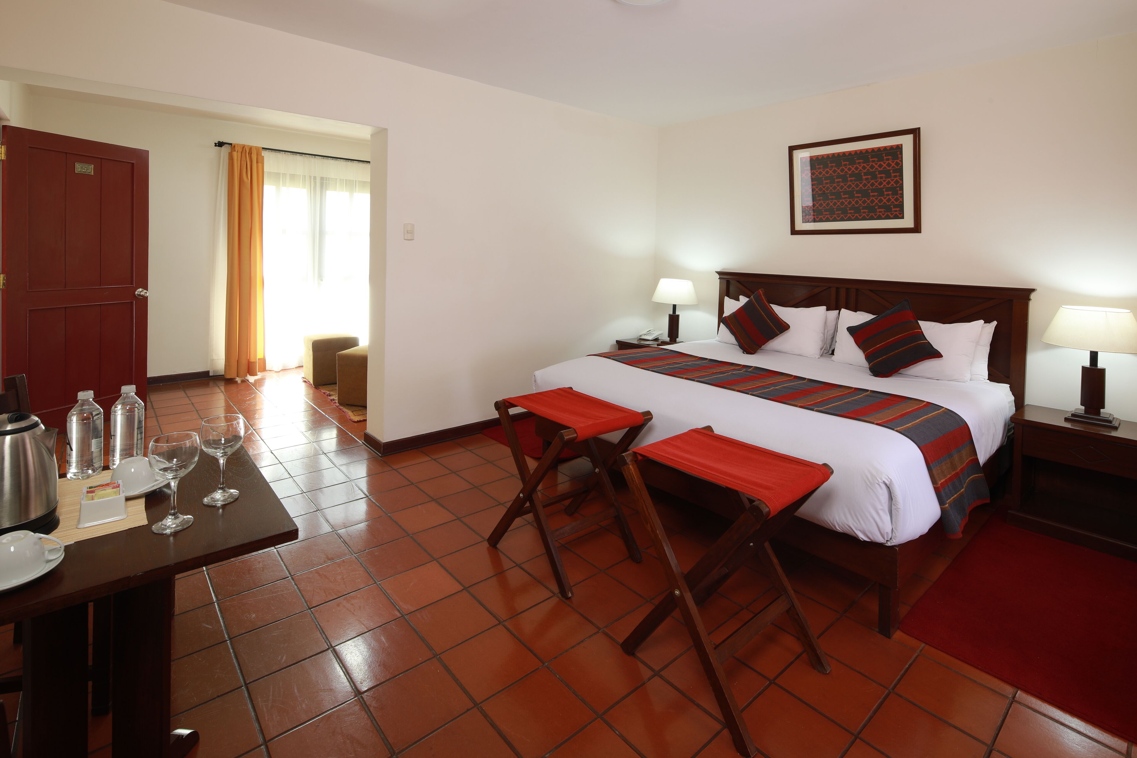 Habitación triple estándar | Minibar, caja fuerte, wifi gratis y ropa de cama