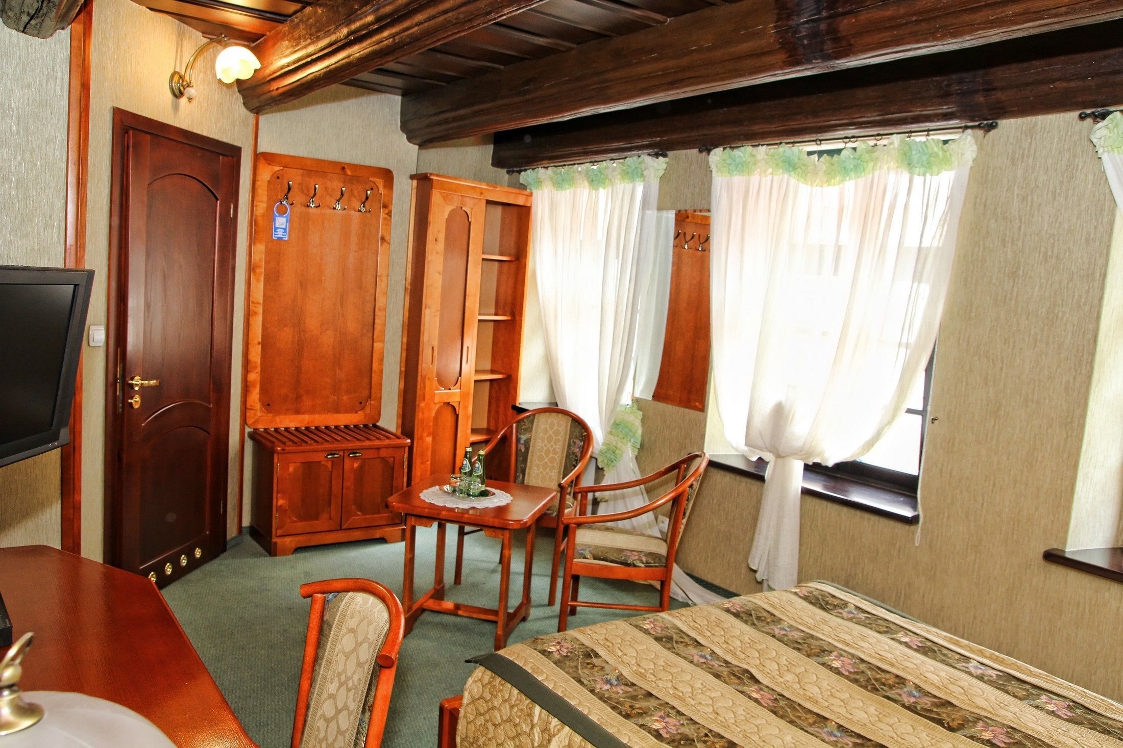 double room | in-room safe, cots/infant beds, rollaway beds, free wifi