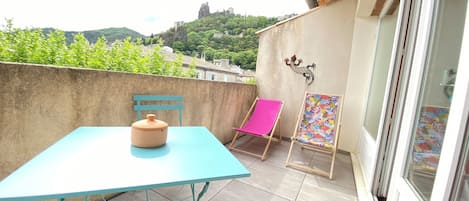 Premium Triple Room | Terrace/patio