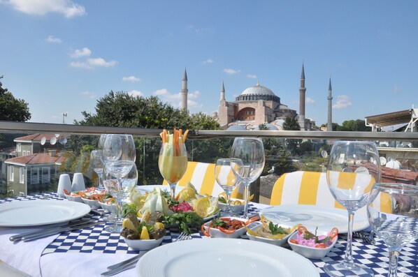 Terrace/patio - Seven Dreams Hotel (Istanbul)