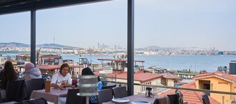 Seven Dreams Hotel