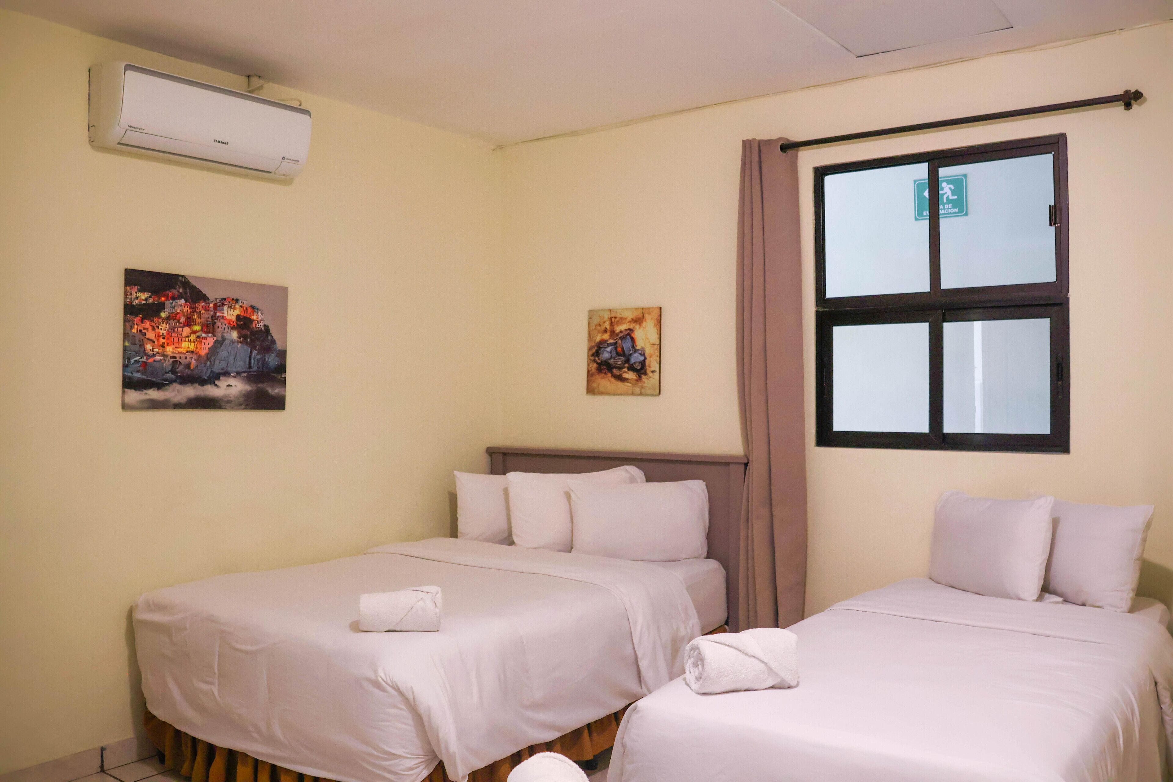 suite | 1 bedroom, down duvets, in-room safe, desk