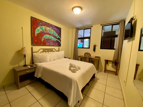 Down comforters, in-room safe, desk, iron/ironing board