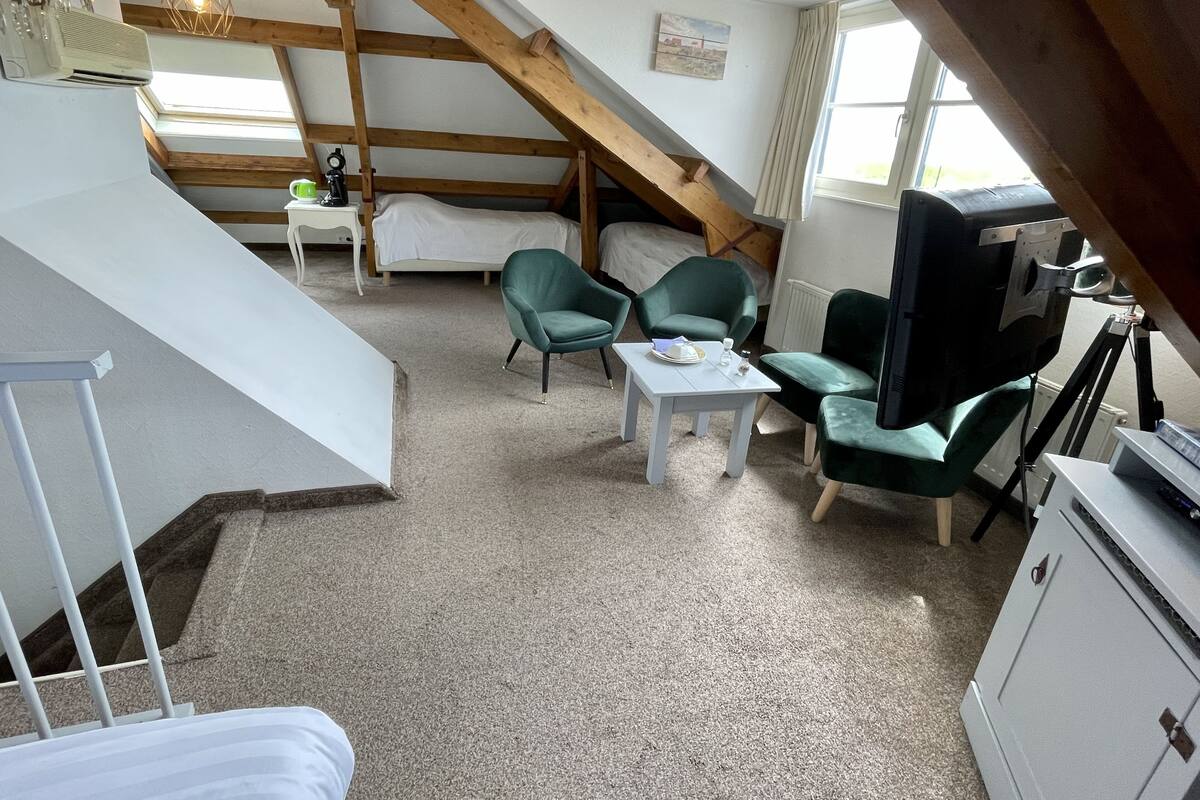 Mini-bar avec articles gratuits, coffres-forts dans les chambres